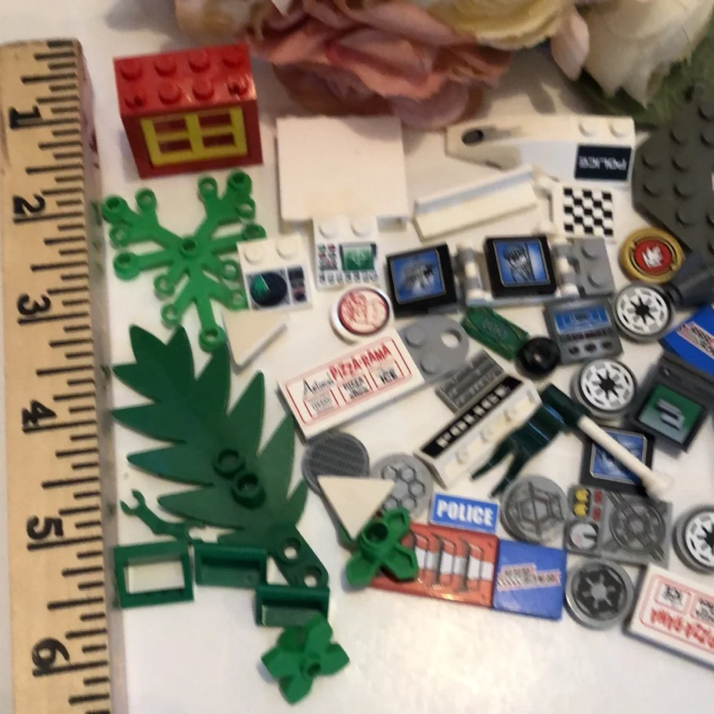 LEGO ACCESSORIES LEGO COMPUTER LEGO PARTS Star Wars LEGO City Sets